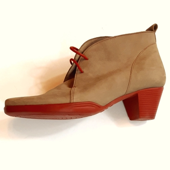 Arche Shoes - Arche Suede Lace Up Heeled Bootie